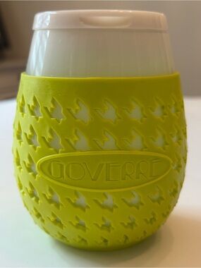 GOVERRE Silicone Sleeve Stemless Wine Glass Tumbler Yellow